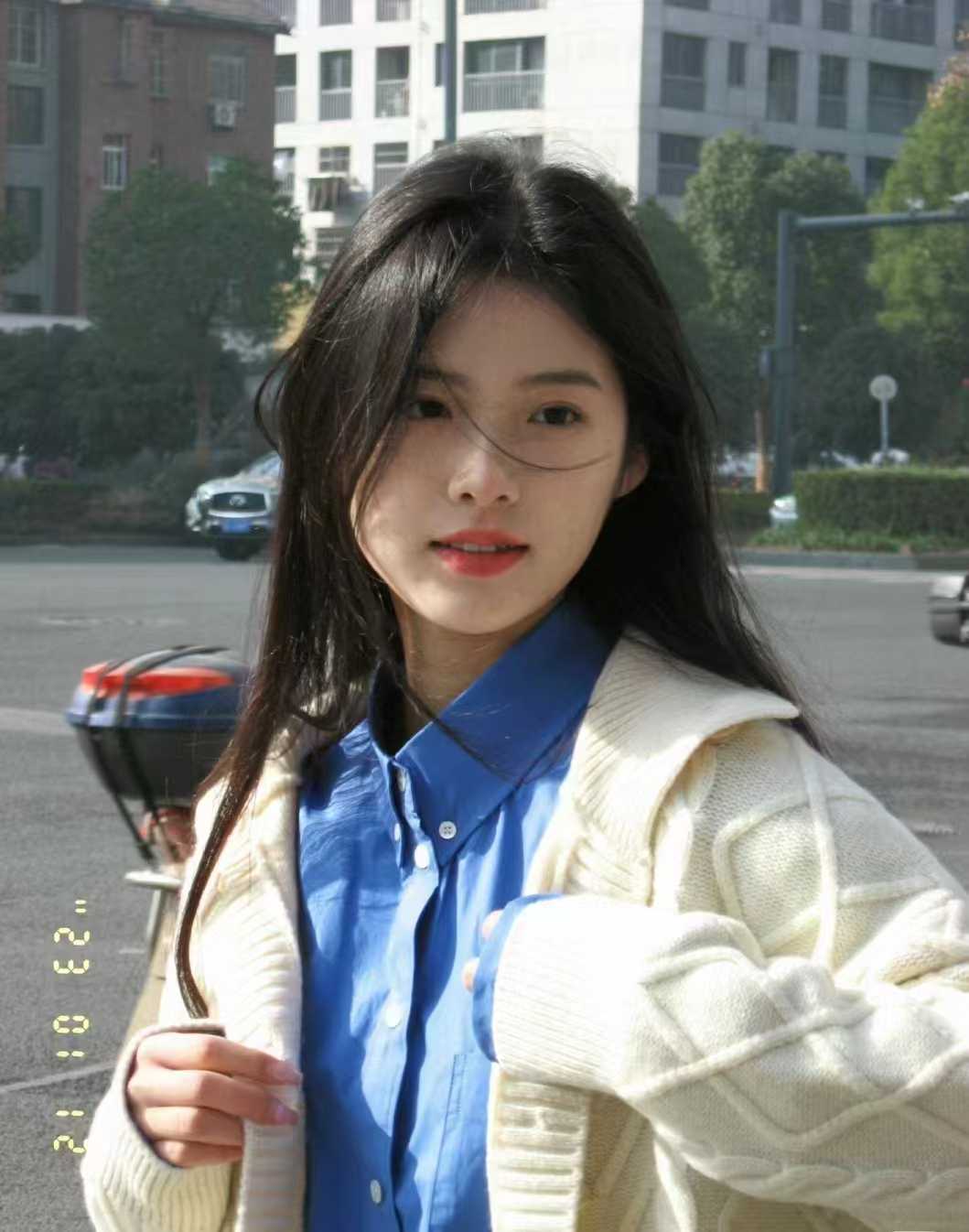 洪山区白嫩甜妹朵朵