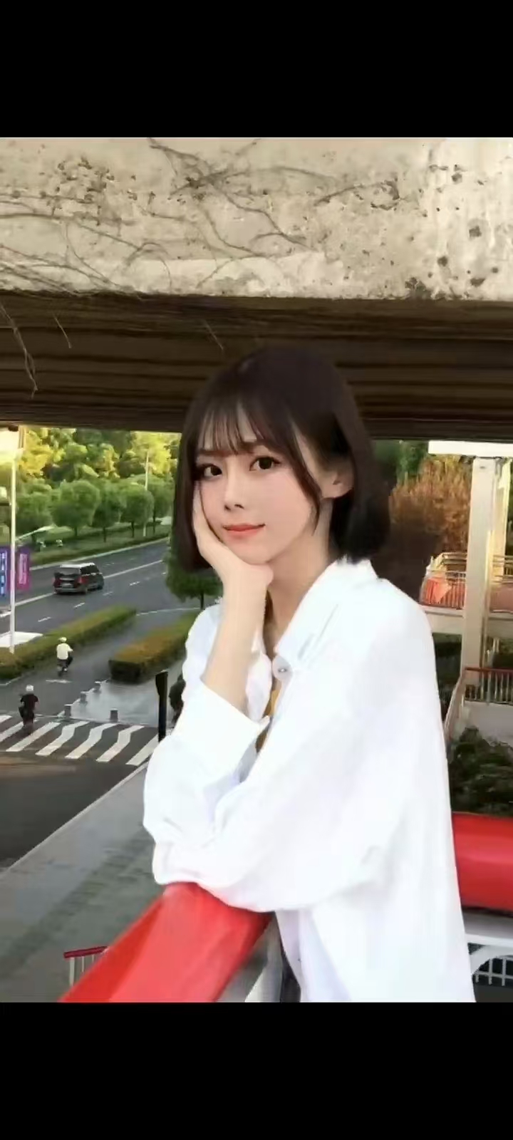 晋安气质短发小姐姐娜娜