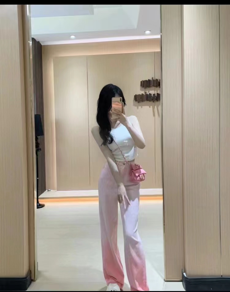 清纯妹妹，秀色可餐