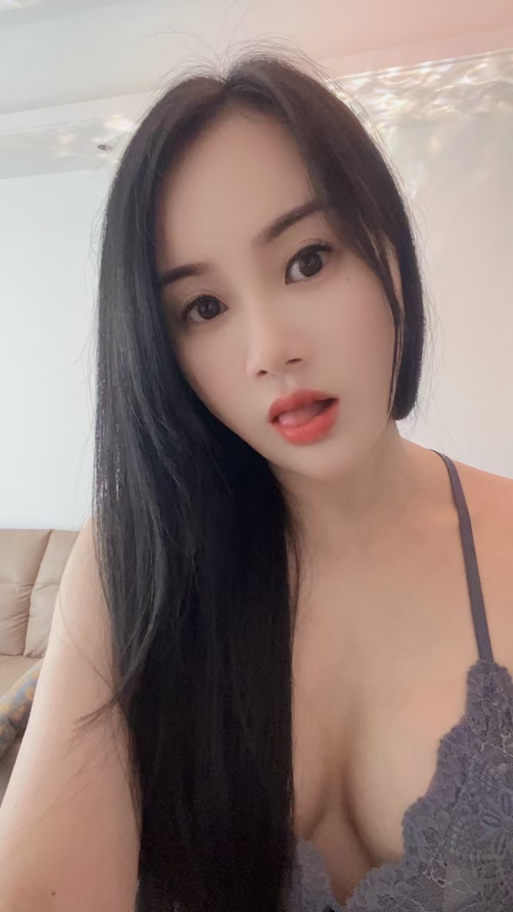 顺德大良纯欲反差美女