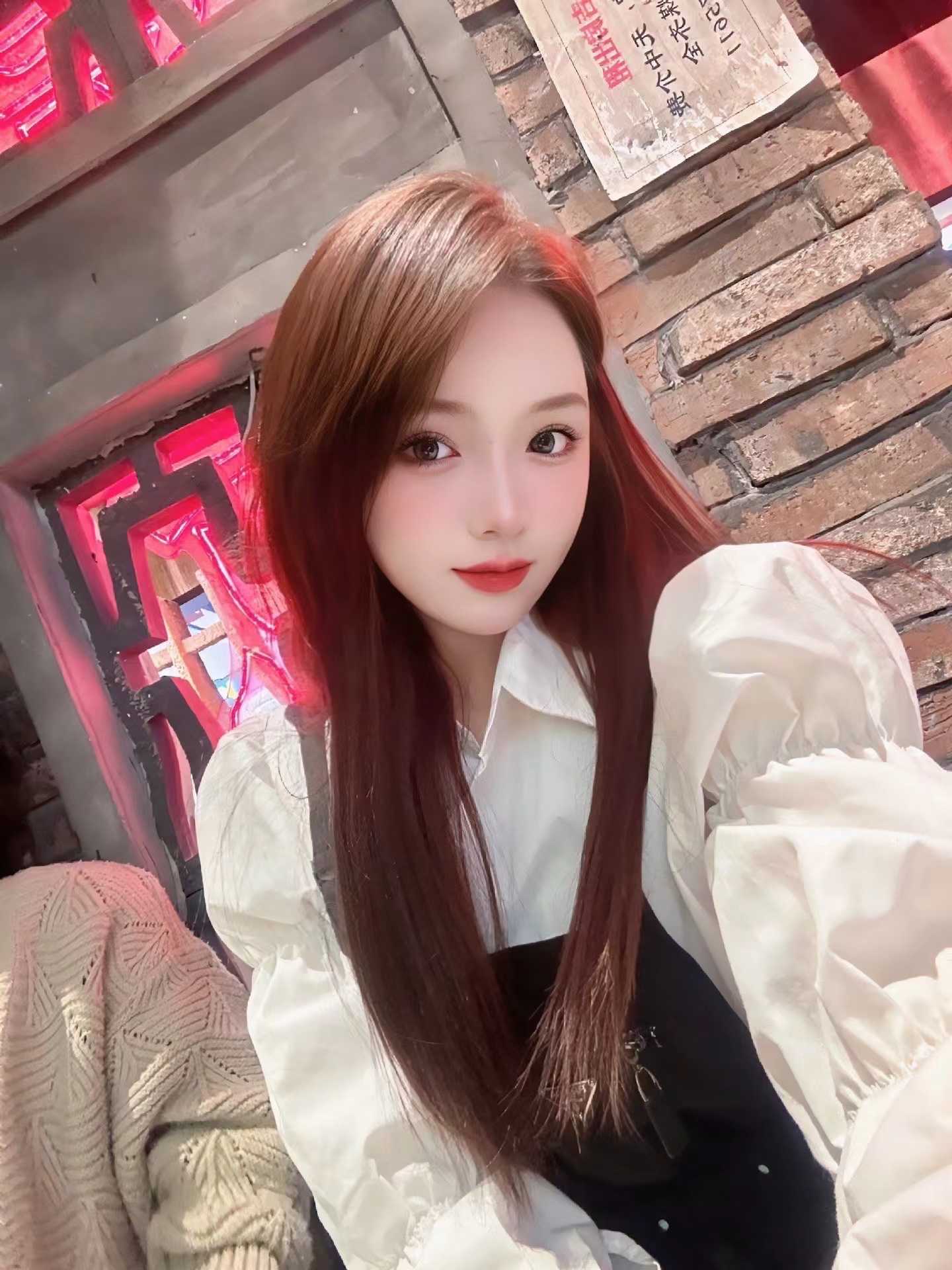 白嫩甜妹一诺兼职上门