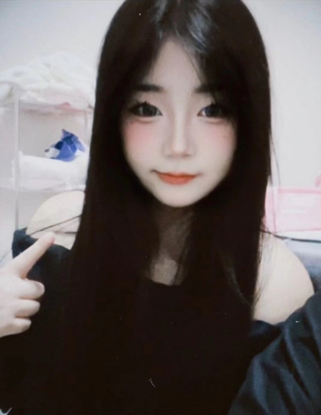 00后刚下海小嫩妹