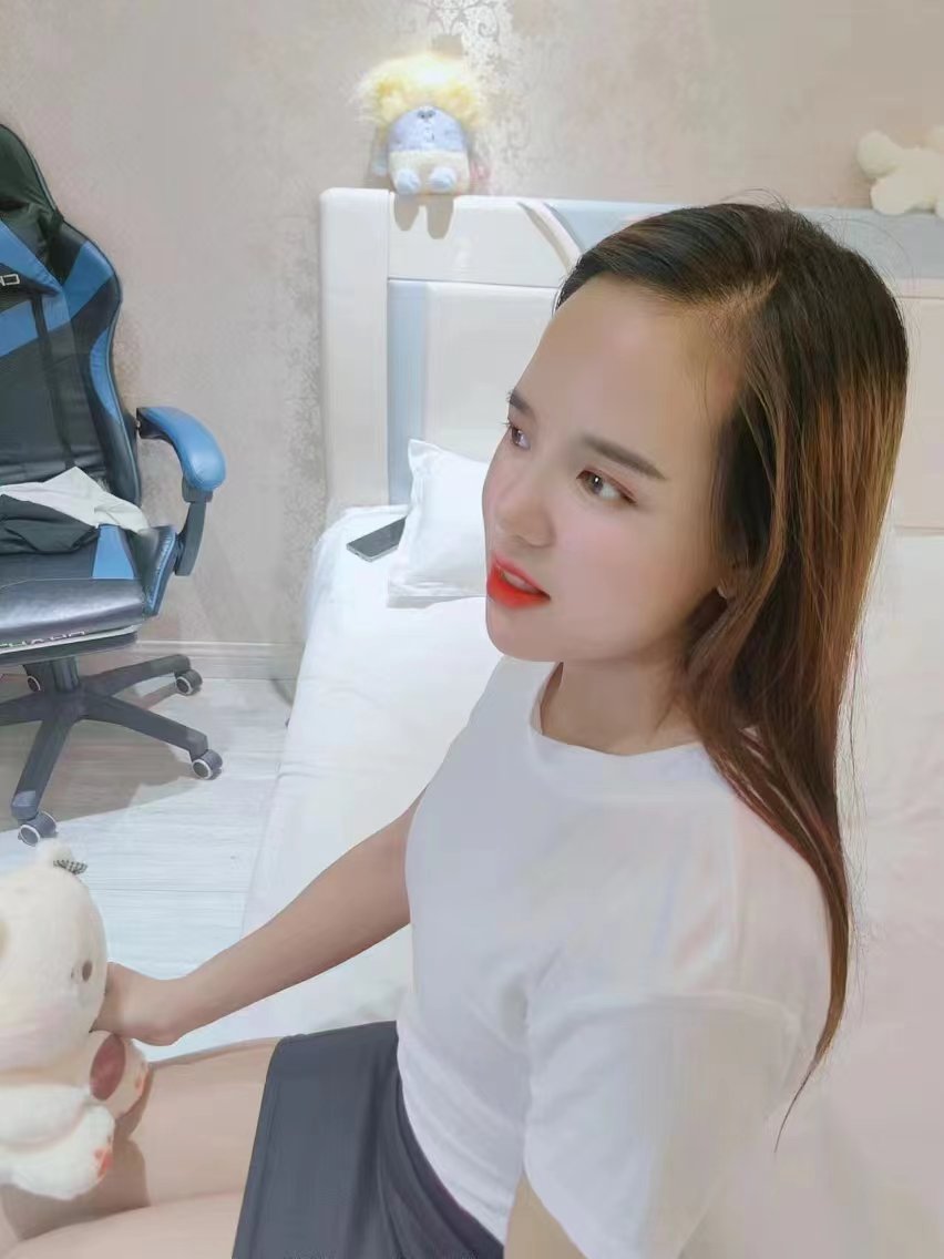 大渡口嫩妞白净小妮