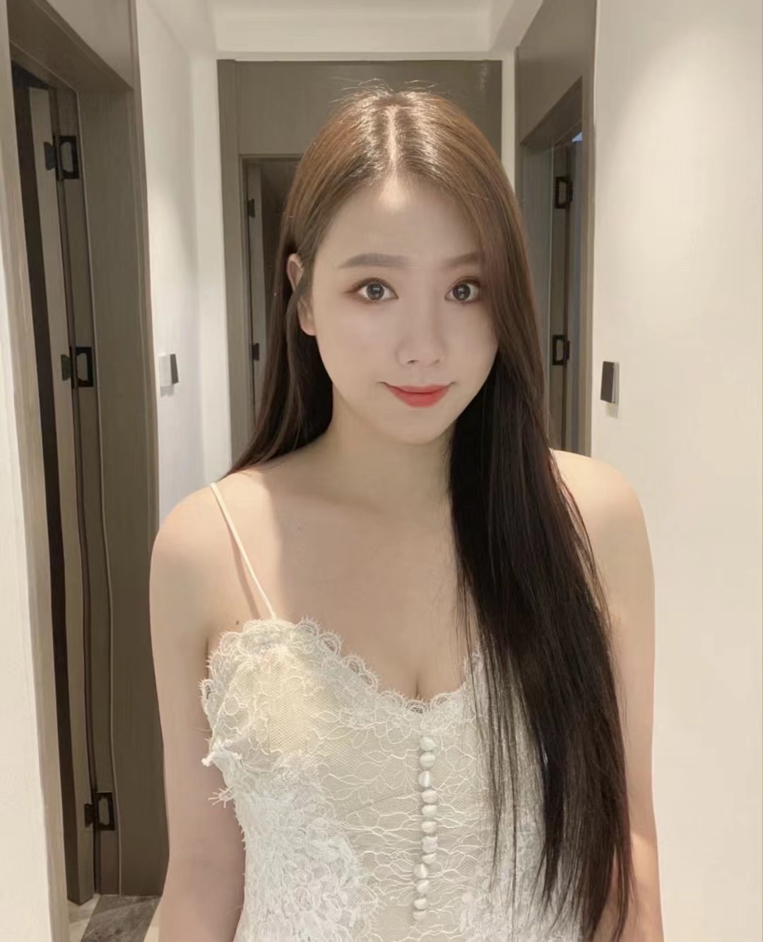 龙归圆润白嫩甜妹小美