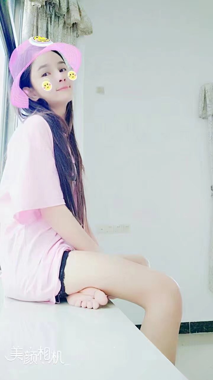 番禺乖巧嫩妹小橘子