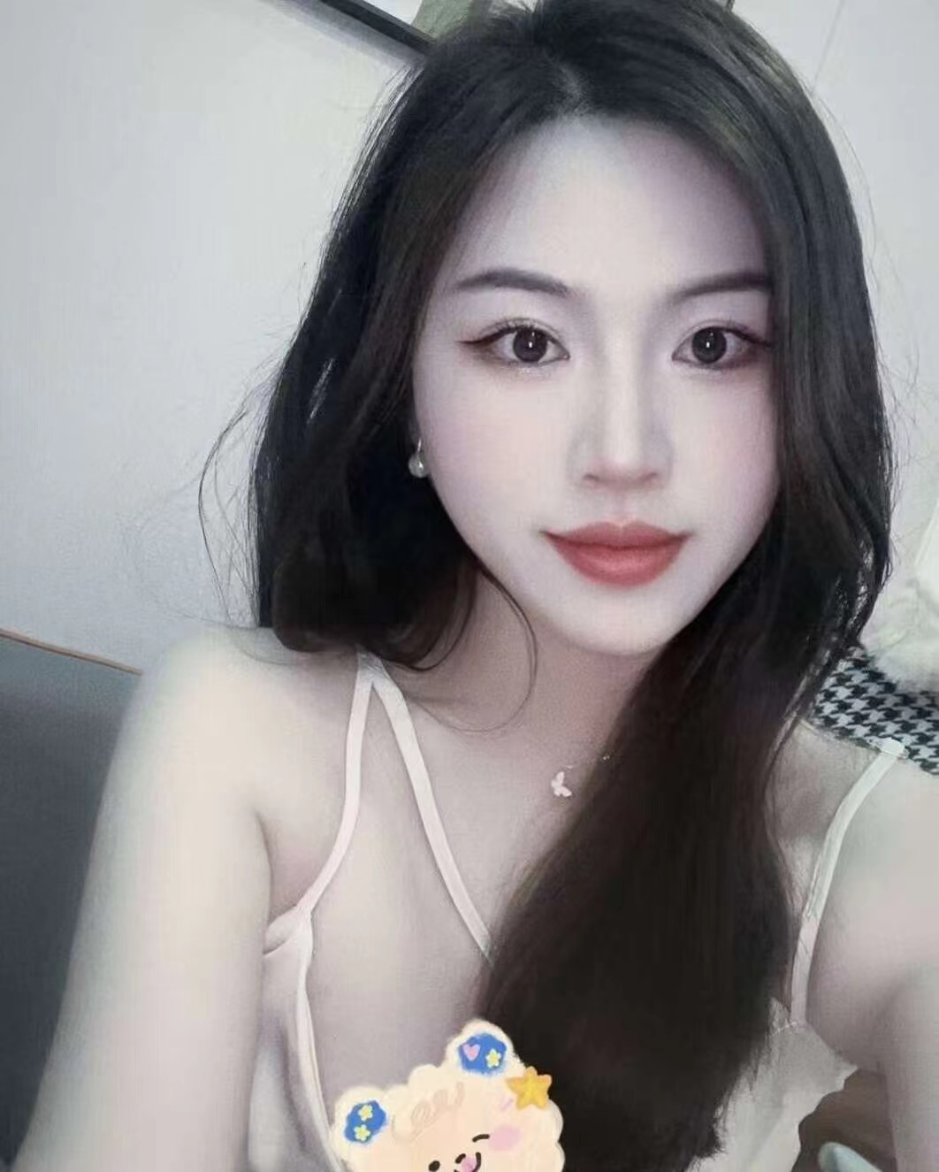 大良白嫩甜妹莹莹