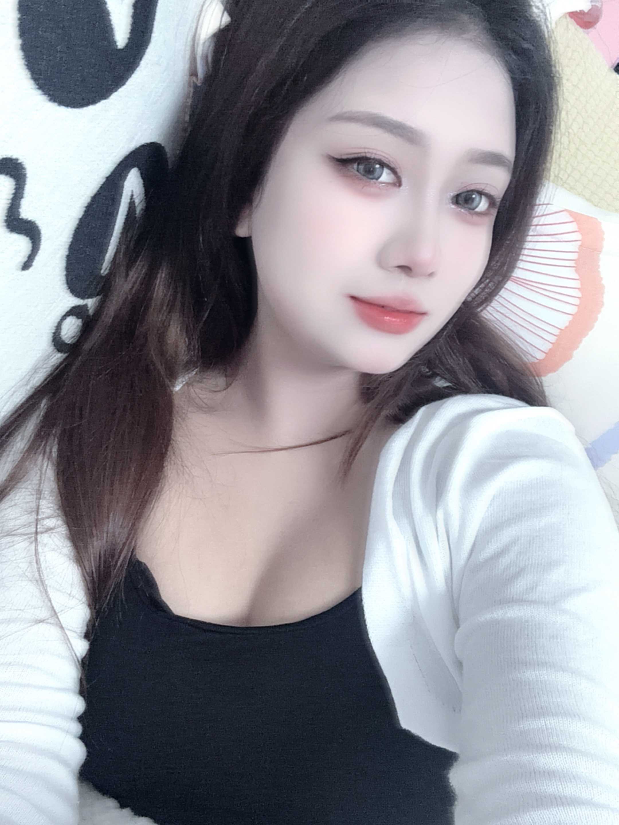 斯文听话、文静小妹双休日兼职