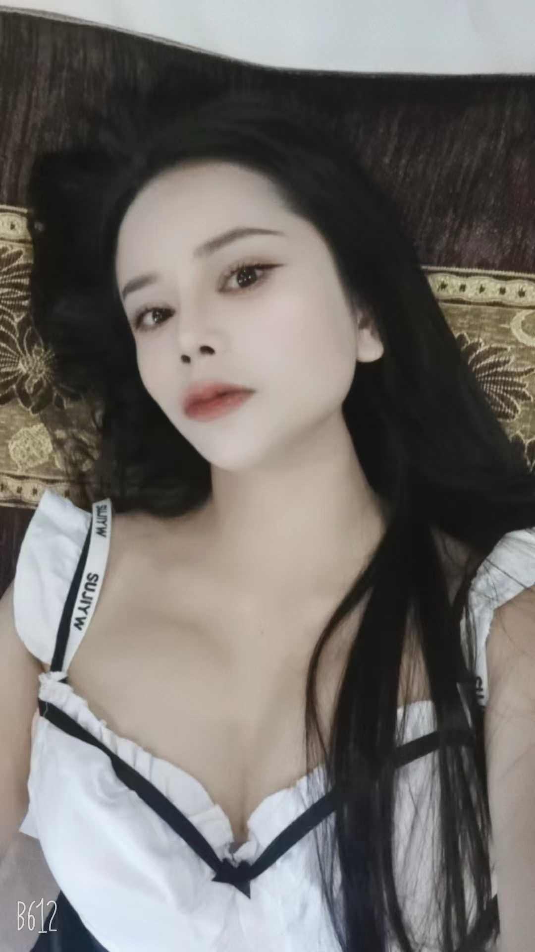 百家湖风情小姐姐菲儿