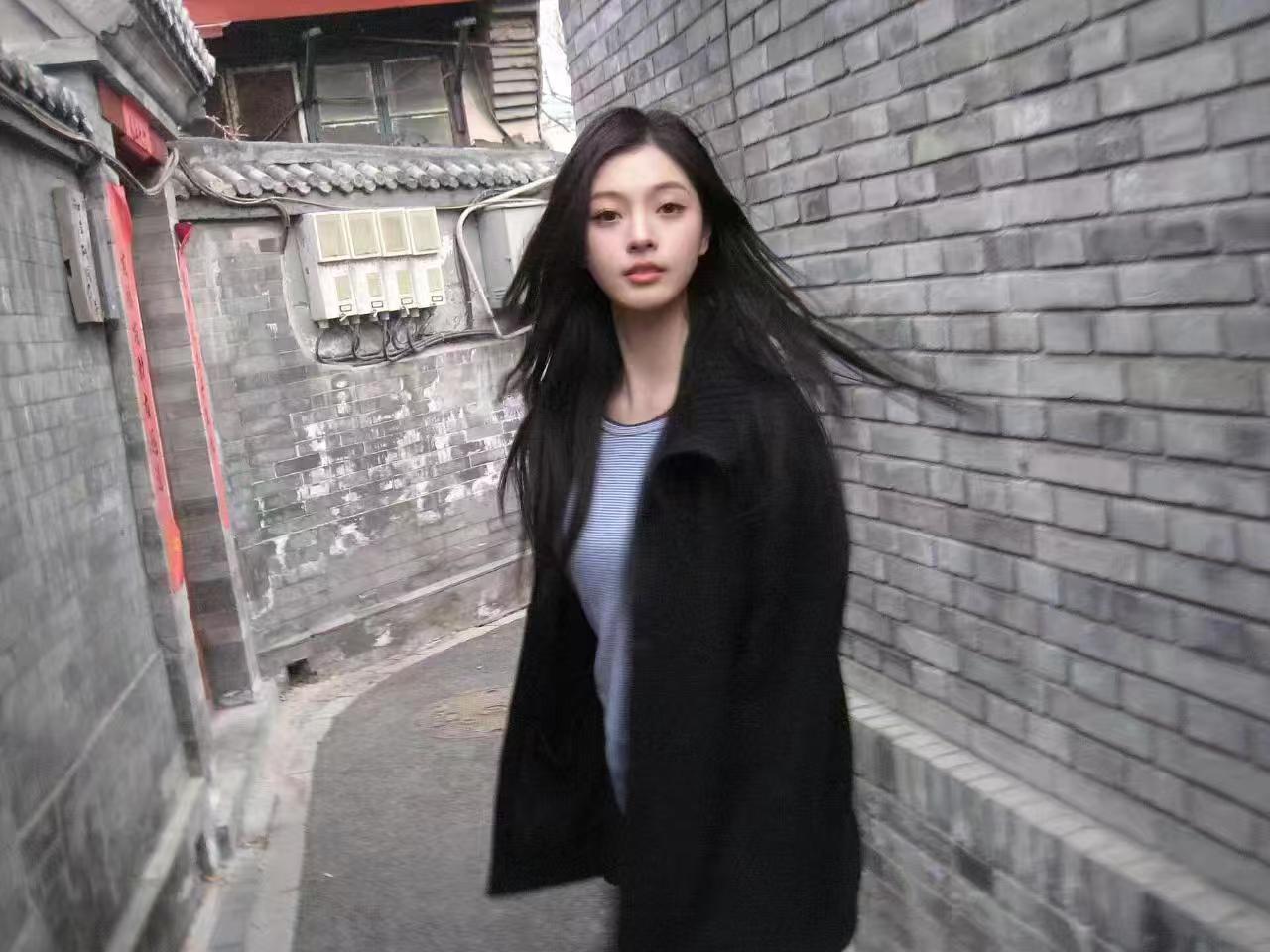 城区气质甜妹朵朵