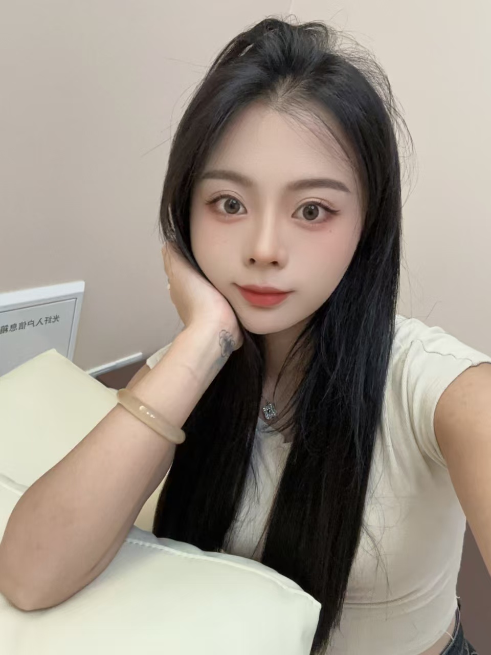 罗湖兼职嫩妹小琪