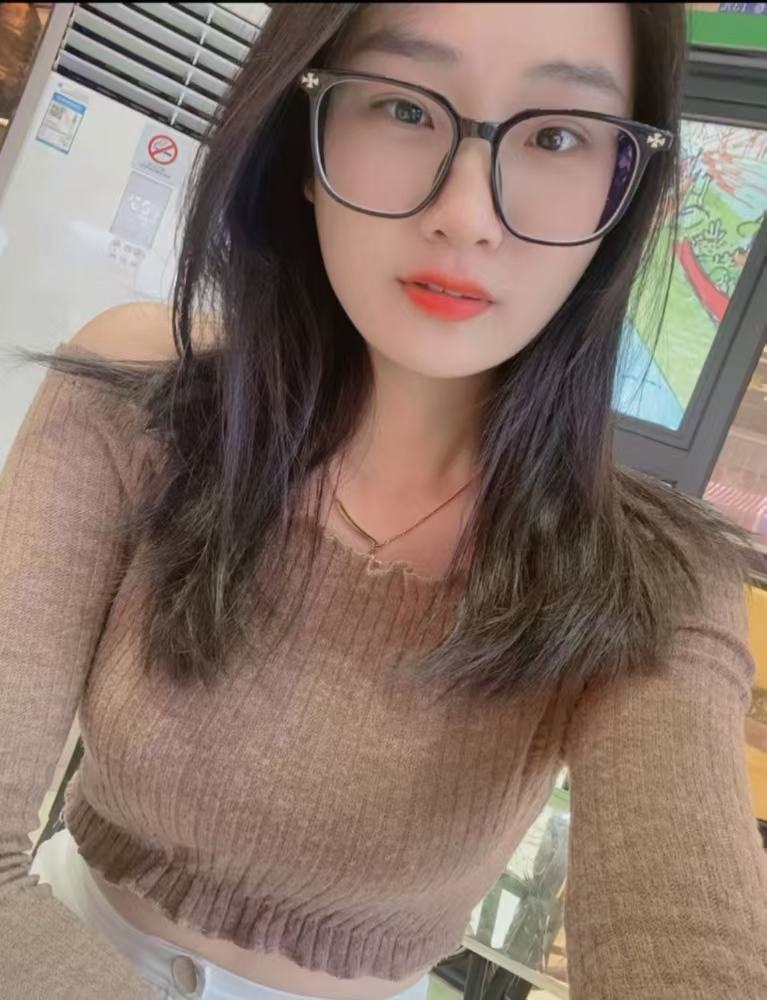 徐汇极品眼镜辣妹南希