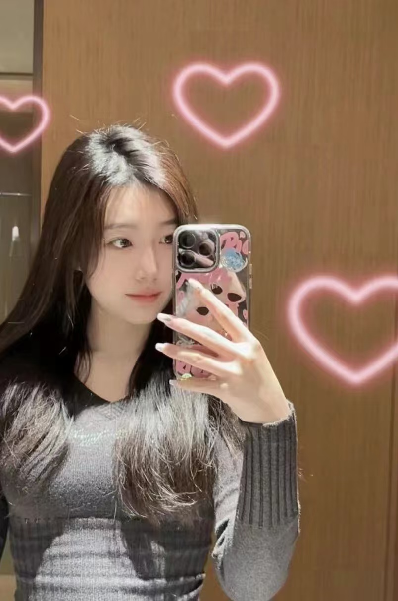 西山撩人嫩妹草莓酱妮