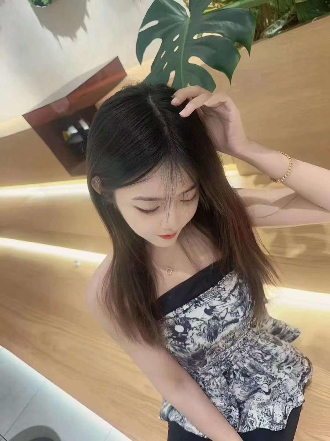 新人下海，性格好听话，身材好，胸大