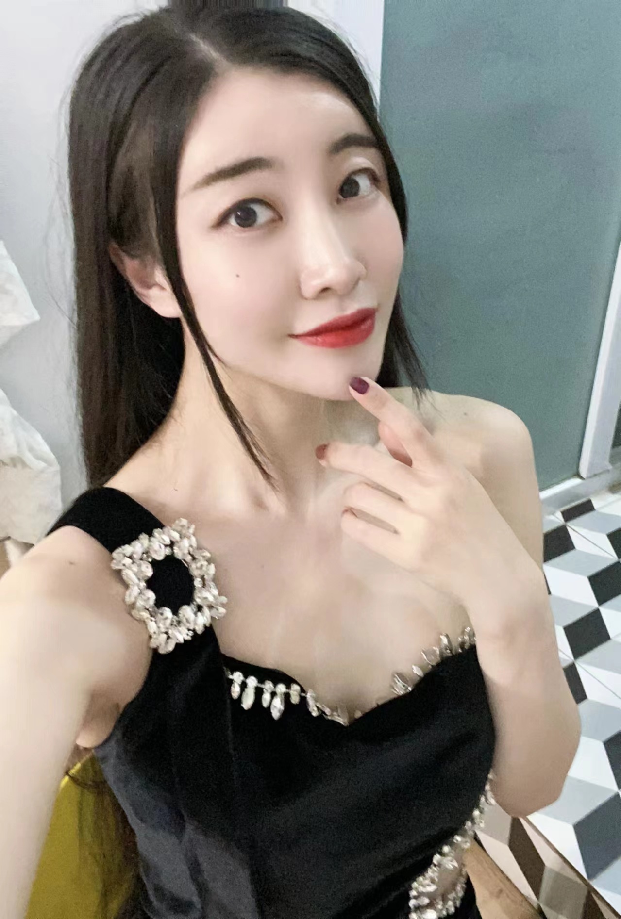 秦淮区白嫩御姐橙月