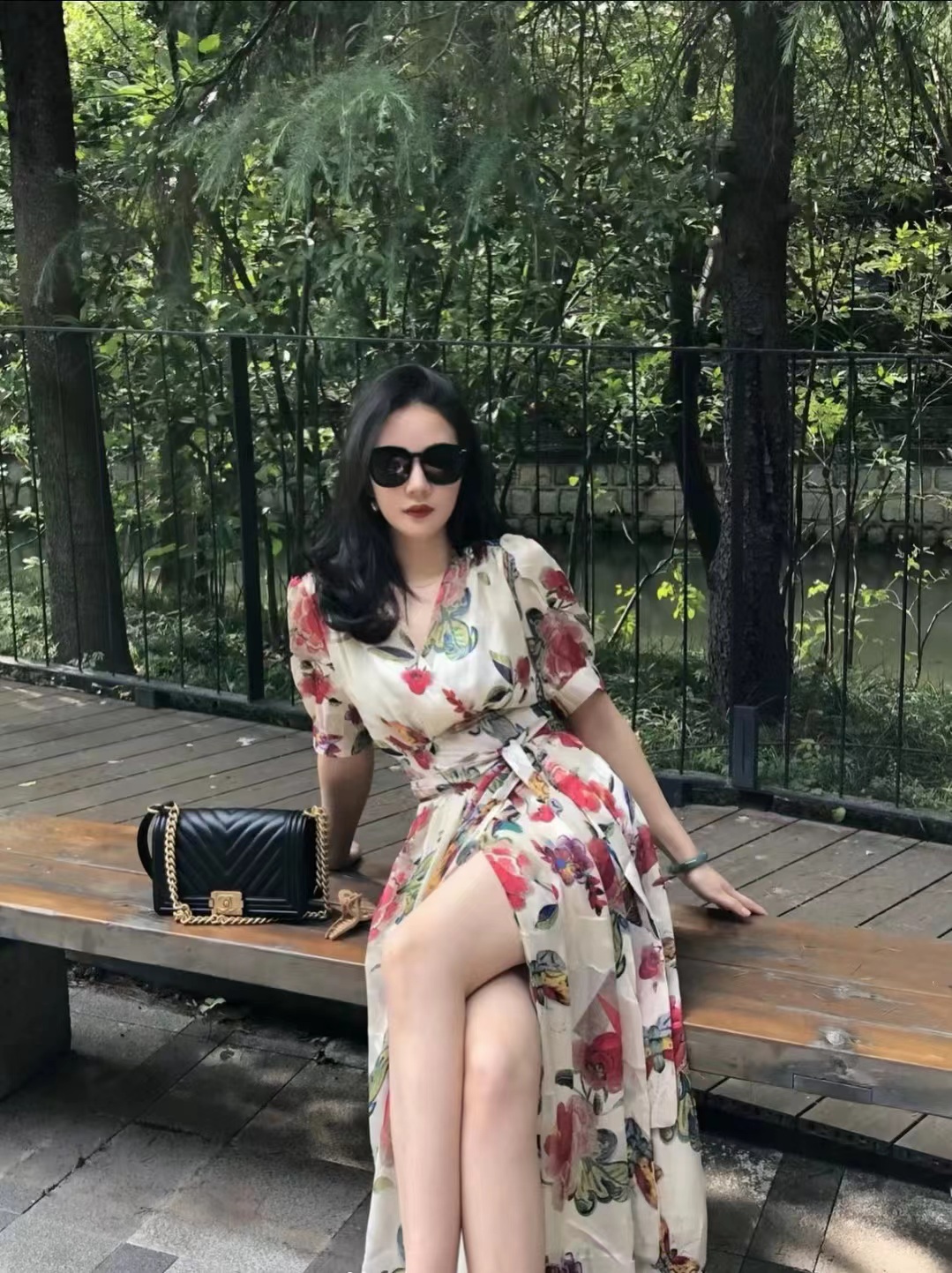 秦淮大长腿美妞桃桃