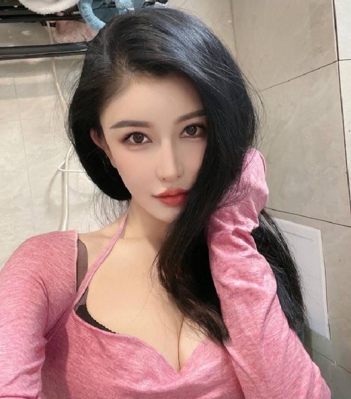 极品尤物甜妹七七