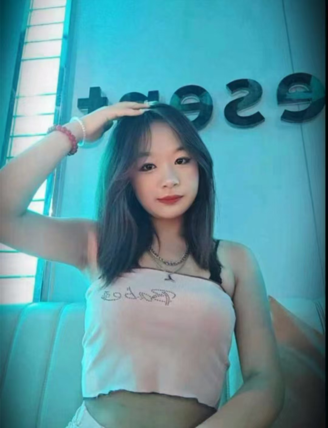 吴中纯欲嫩妹小美