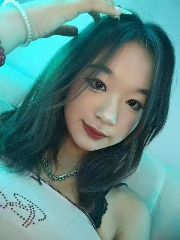 吴中纯欲嫩妹小美
