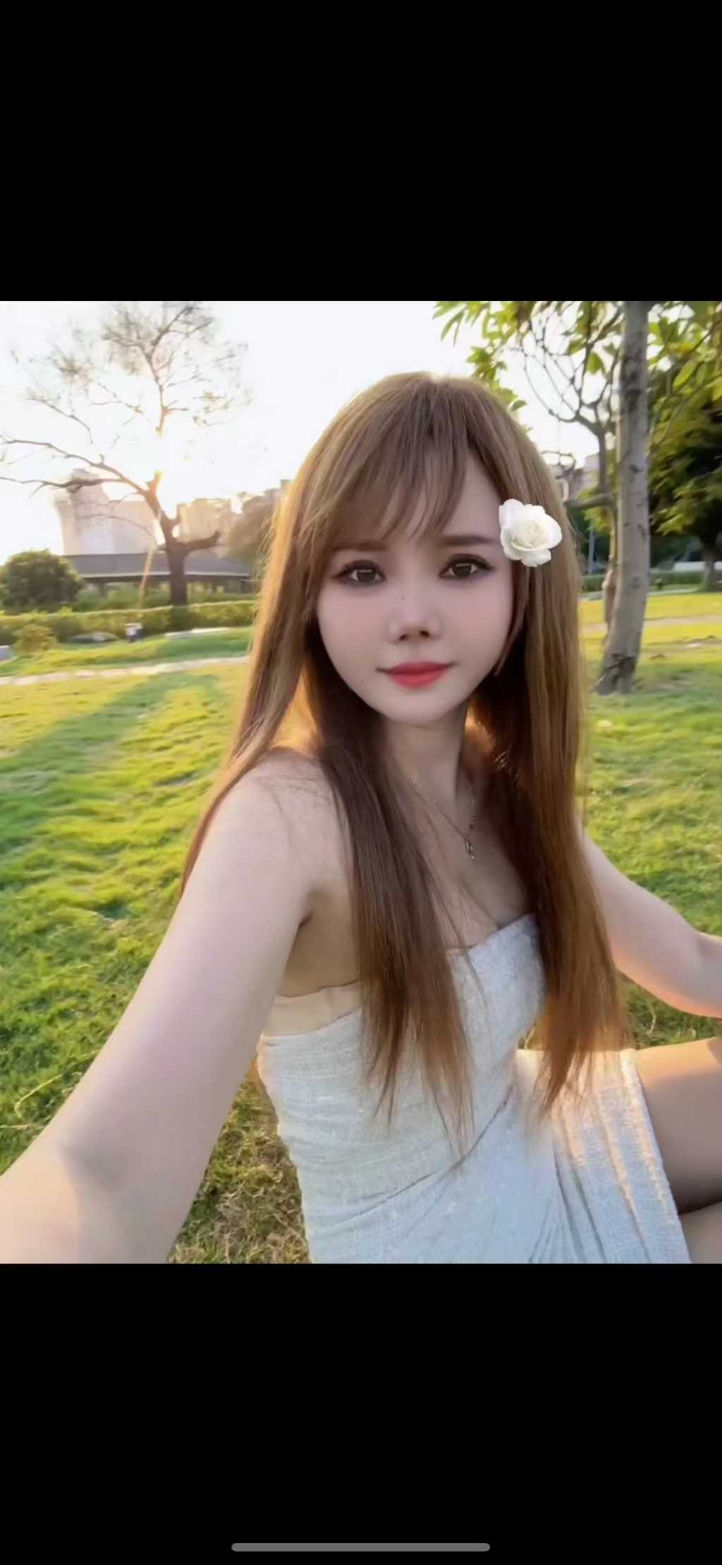 顺德白嫩萌妹丽莎