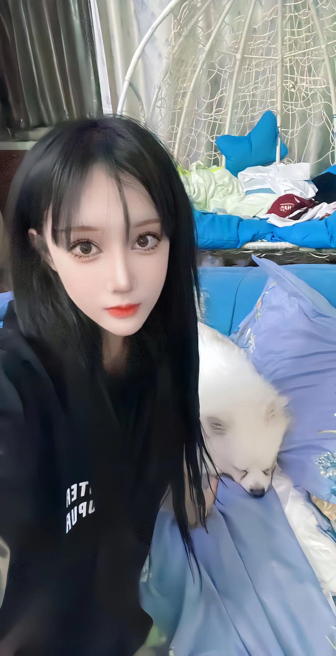 我在株洲可爱温柔漂亮,还有双胞胎妹妹,不过最近只有我一个人