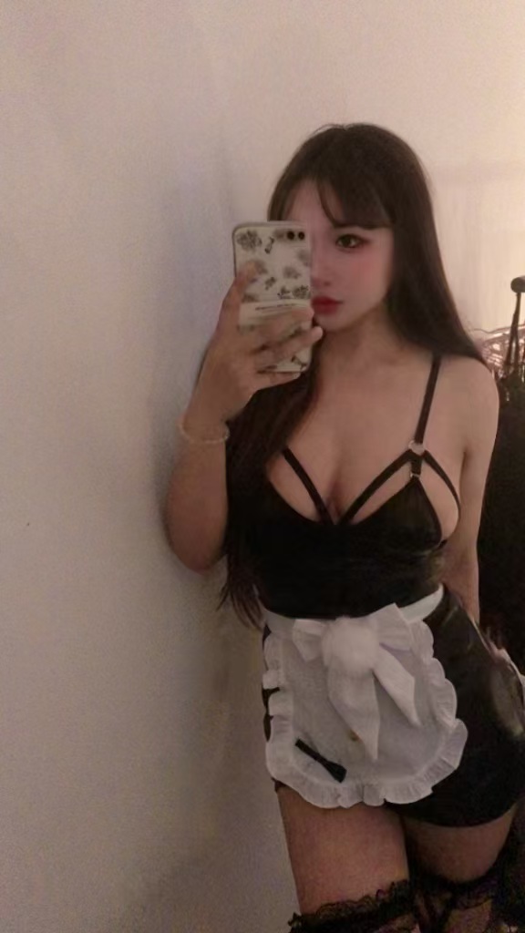 石厦丰乳肥臀妖精乔智雅