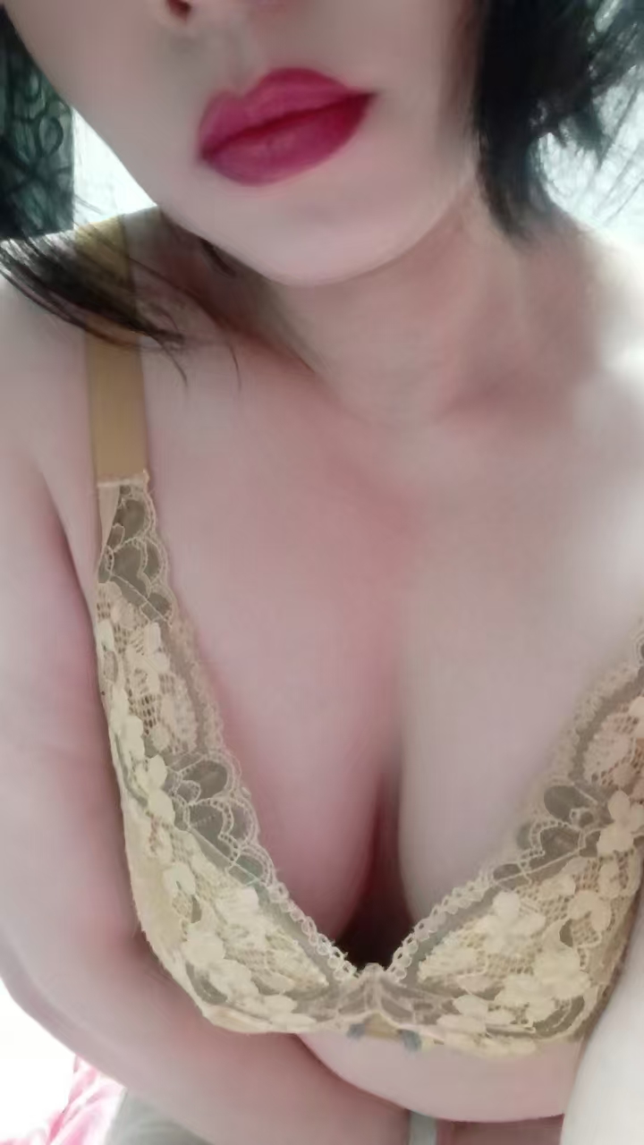 金水区热辣东北小姐姐燕子