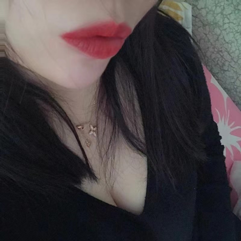 dl大奶轻熟少妇