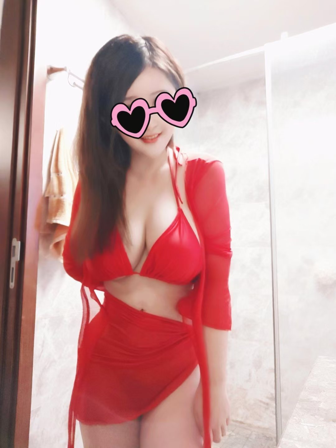 永湖热辣巨乳欲女香香