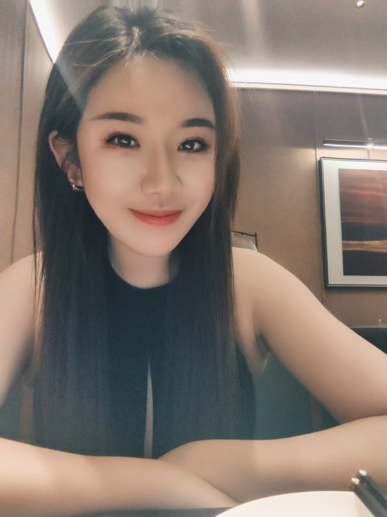 让人欲火焚身的小姐姐