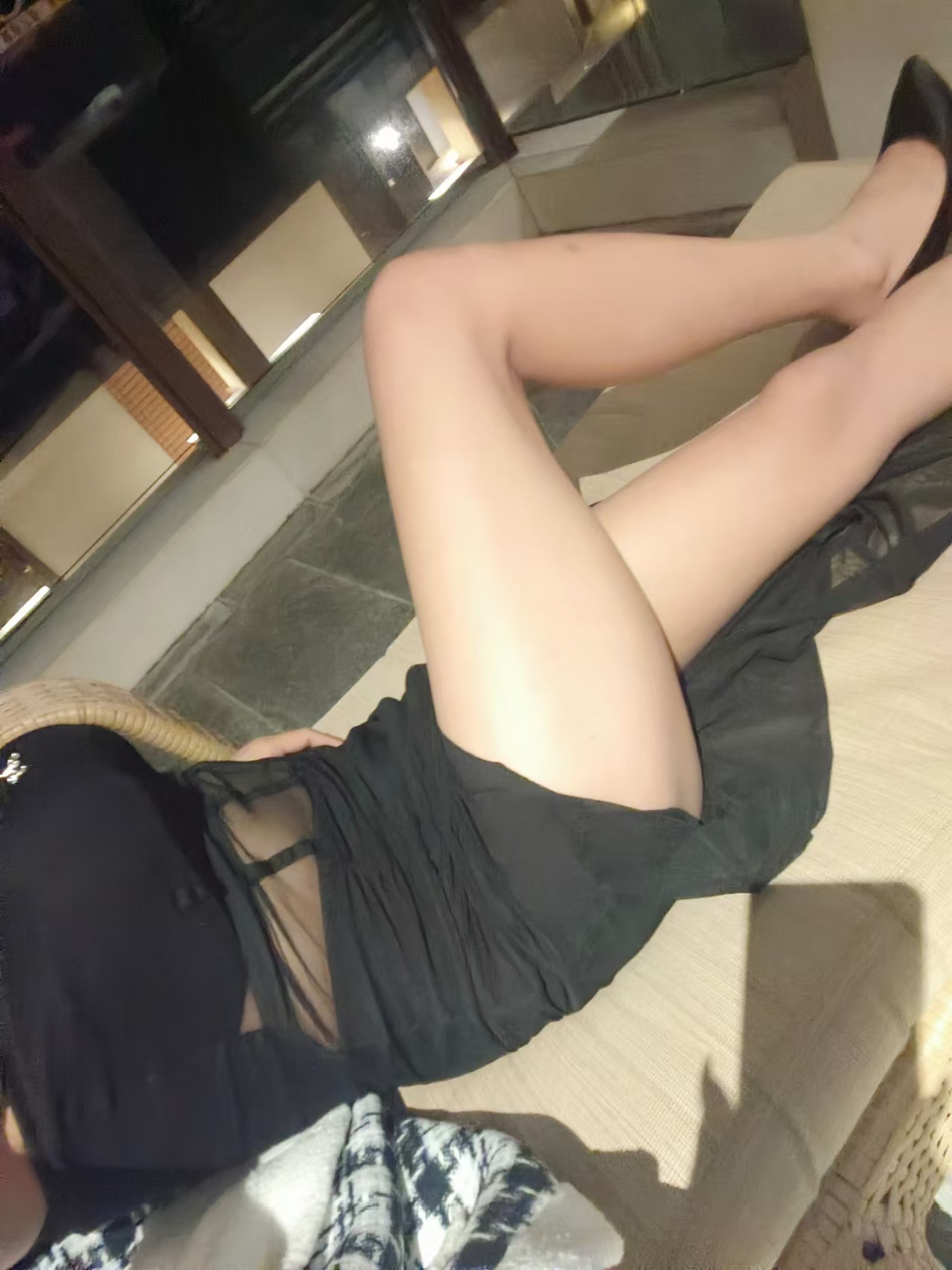 五华区大白腿热辣小姐姐