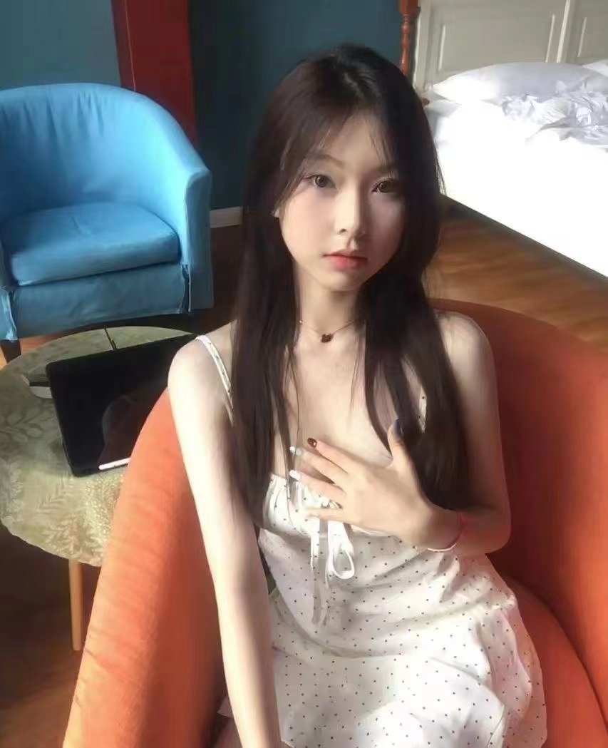 珠江新城乖巧嫩妹丫头