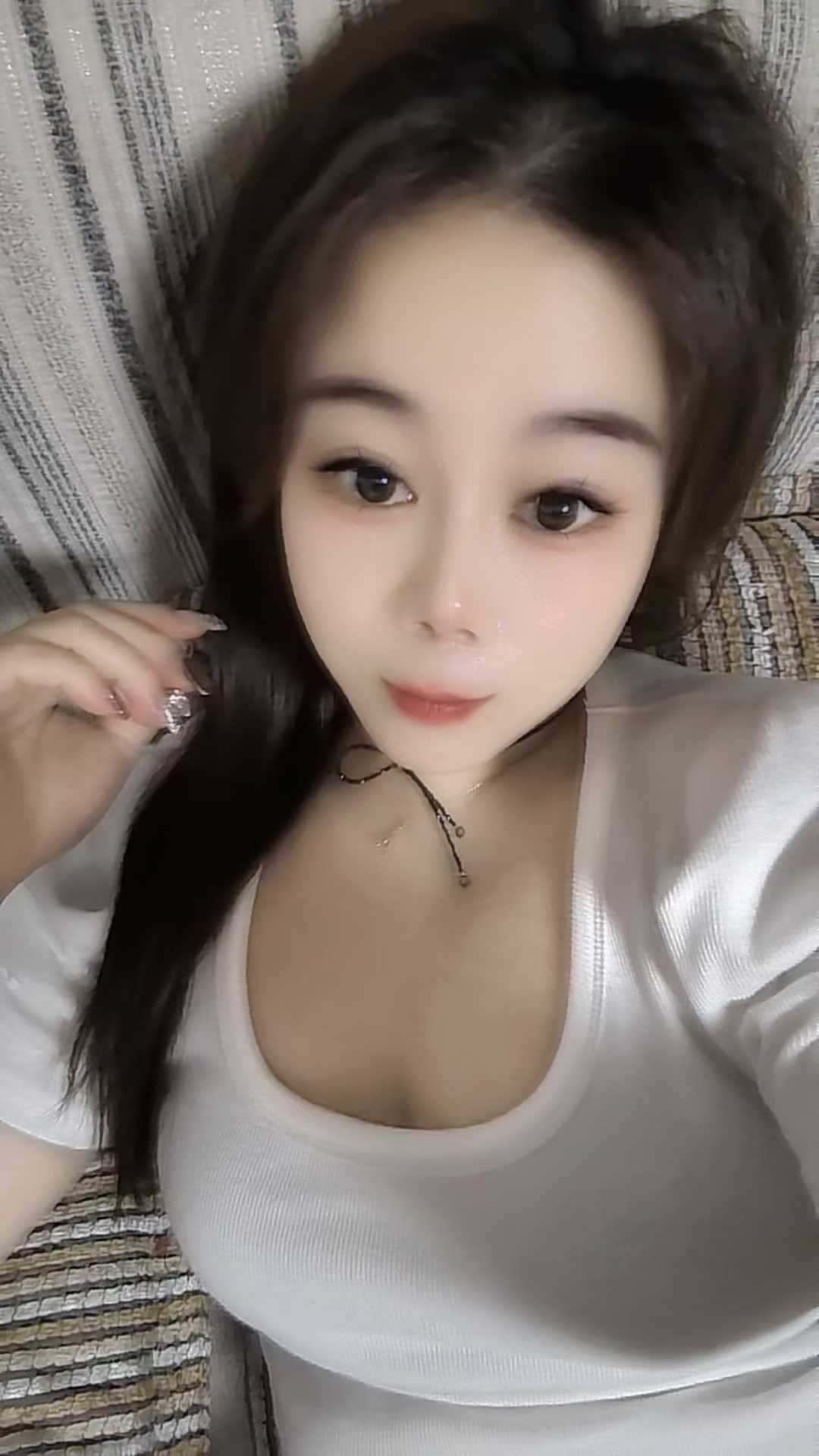 昆山不多见的漂亮妹子