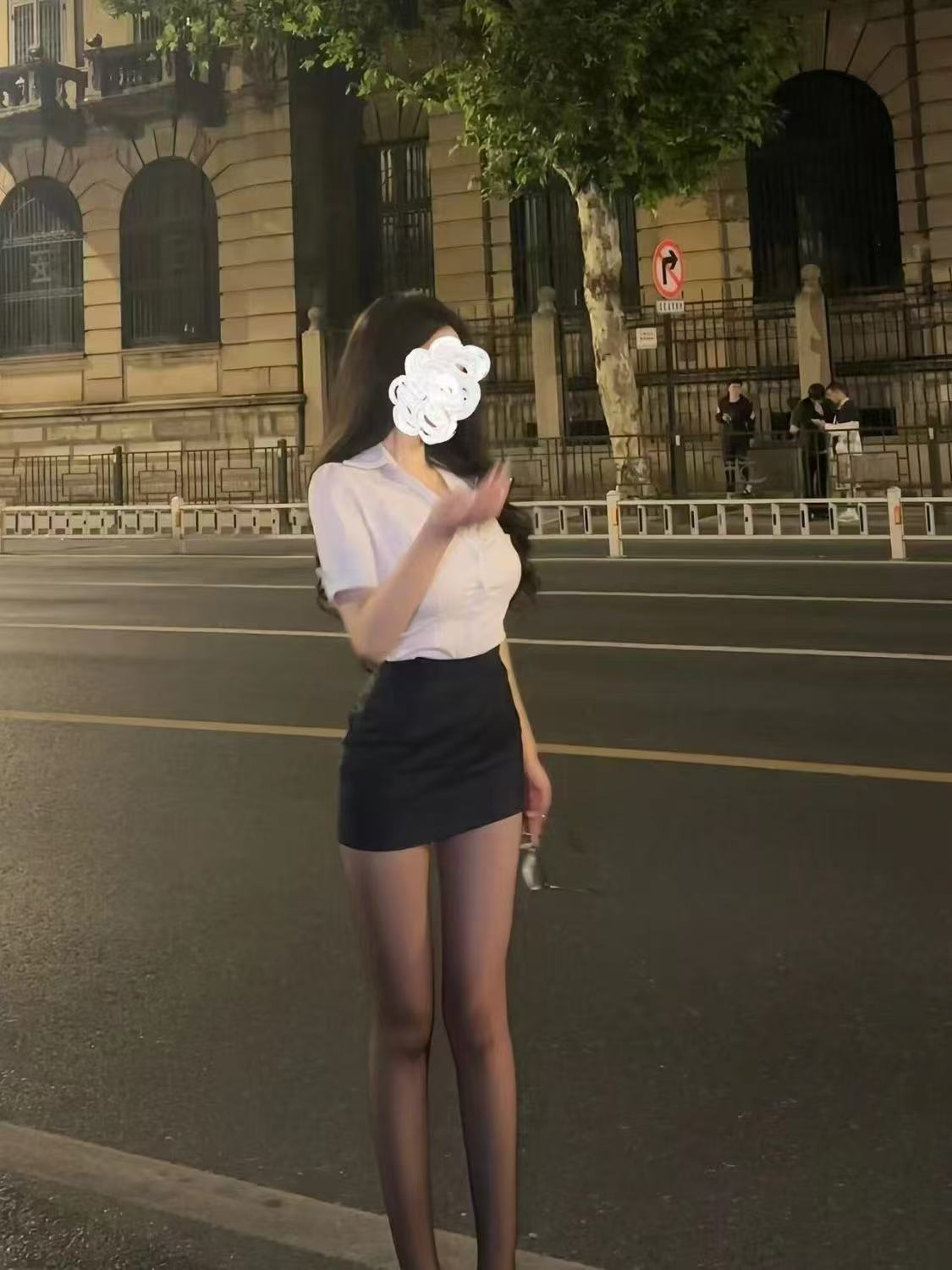 天河极品辣妹甜甜