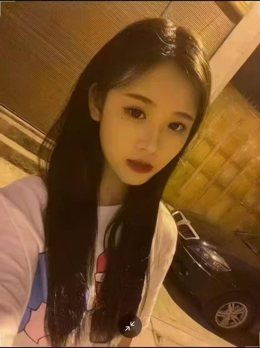 大沥乖巧热辣小龙虾