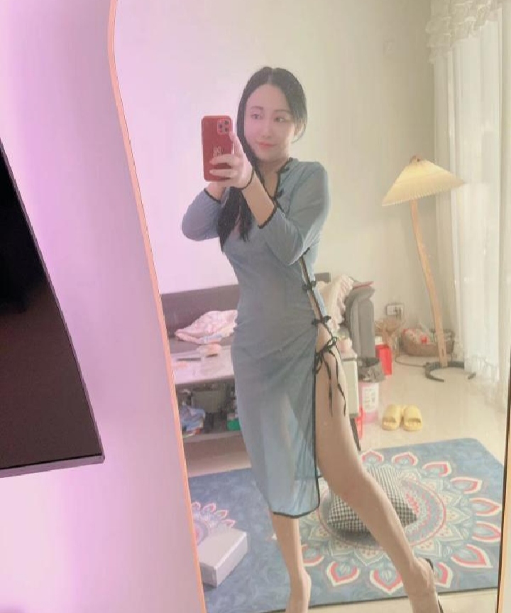 琼山丰润熟女小萌