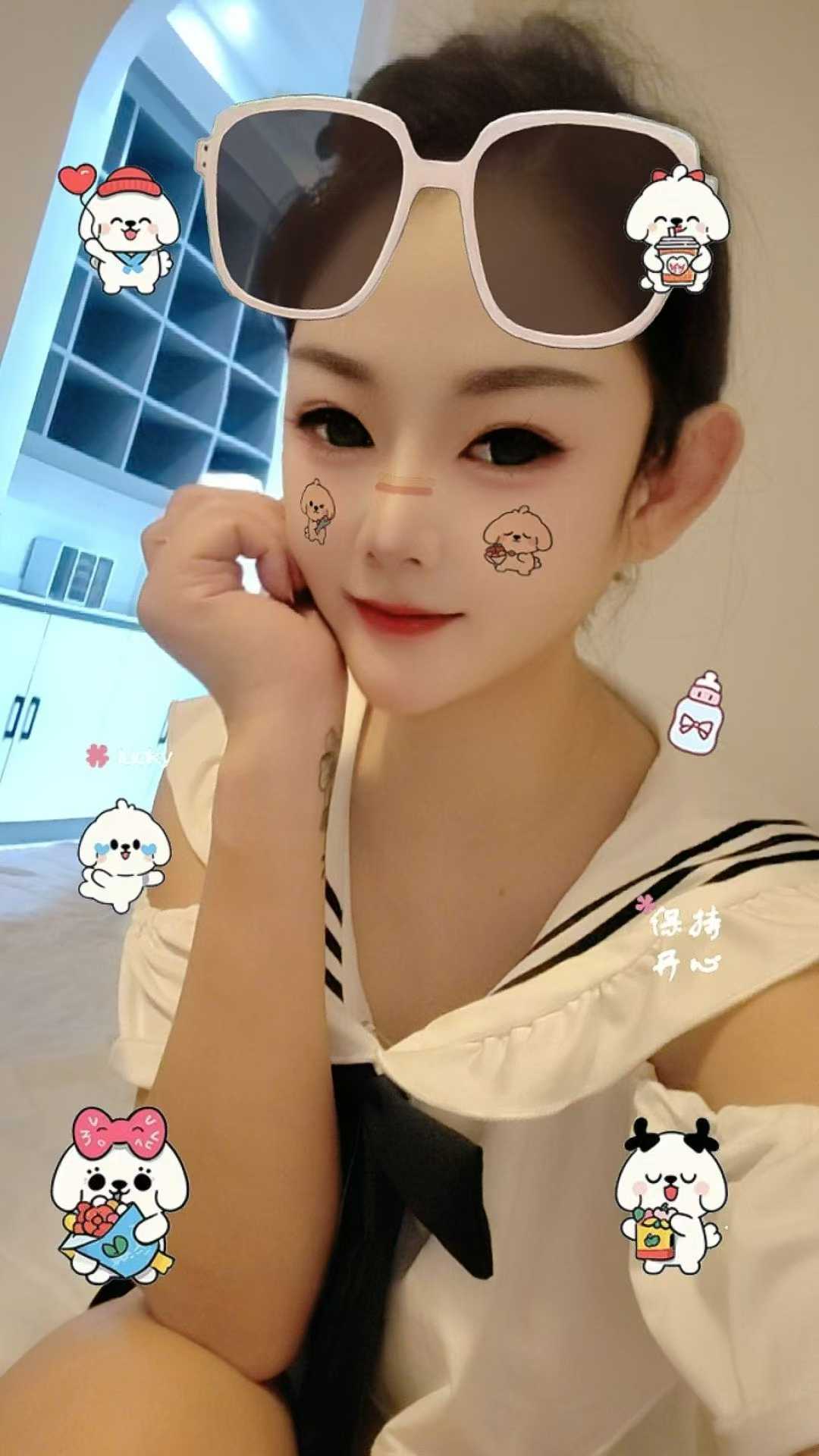 宛城区小姐姐，外边温柔斯文，床上淫荡勾人！