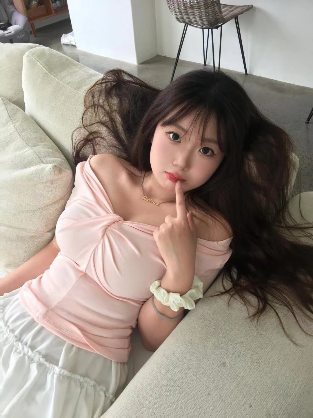 迷人白嫩肉丸子月月