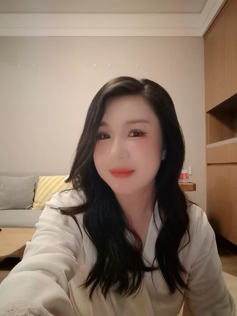 汉阳性感御姐腿长