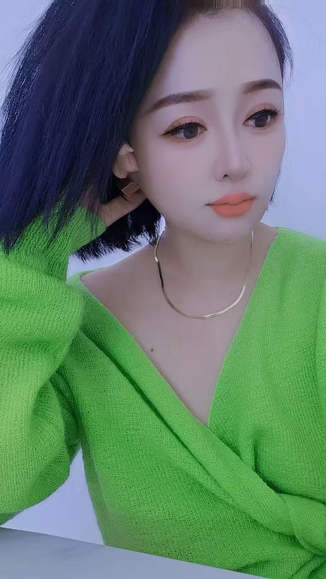 西山短发小御姐北北