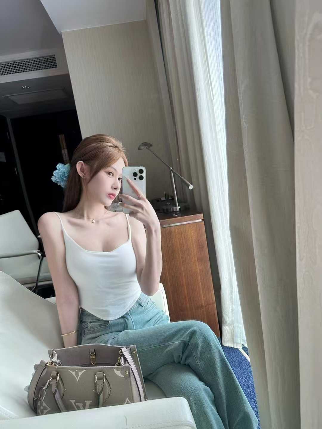 上城诱人媚狐狸小七