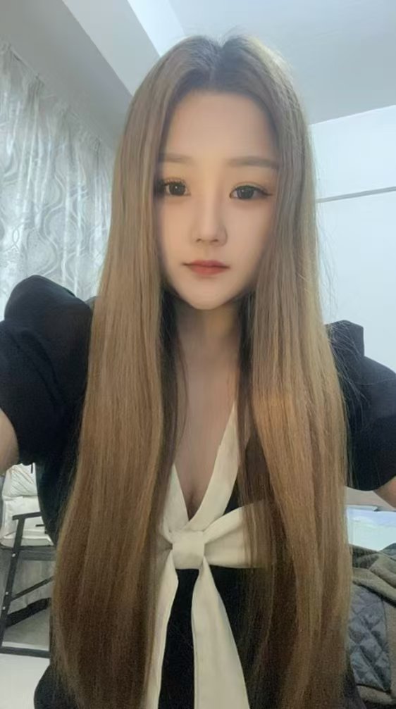 雨山柔柔的御姐范嫩妞