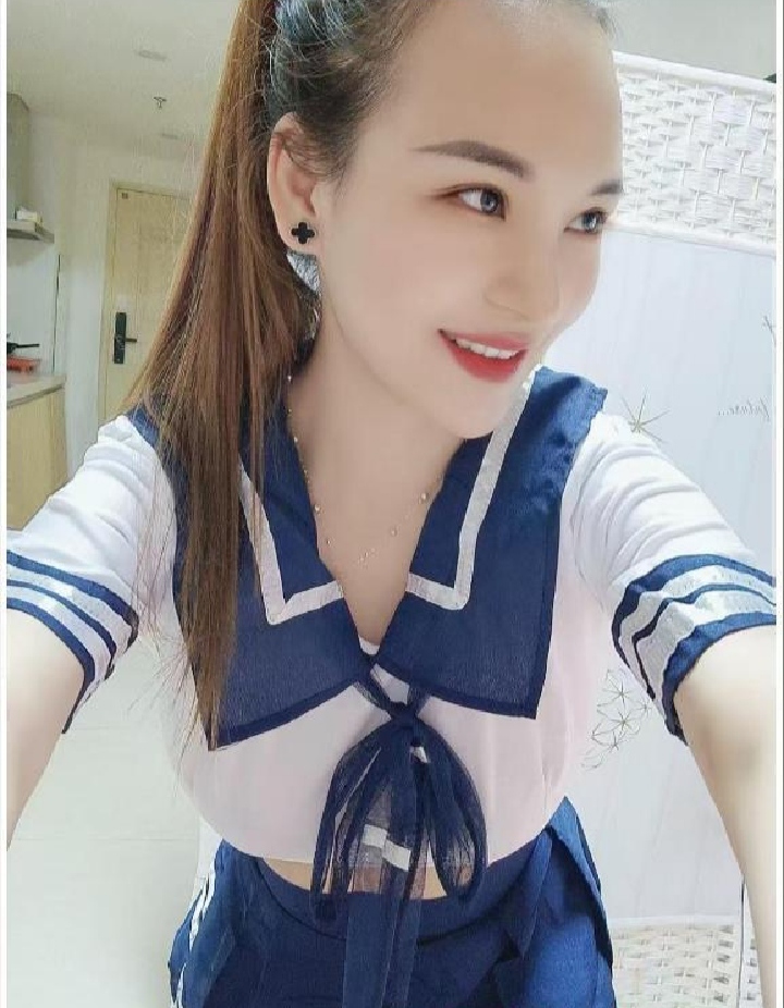 情趣制服御姐圆圆