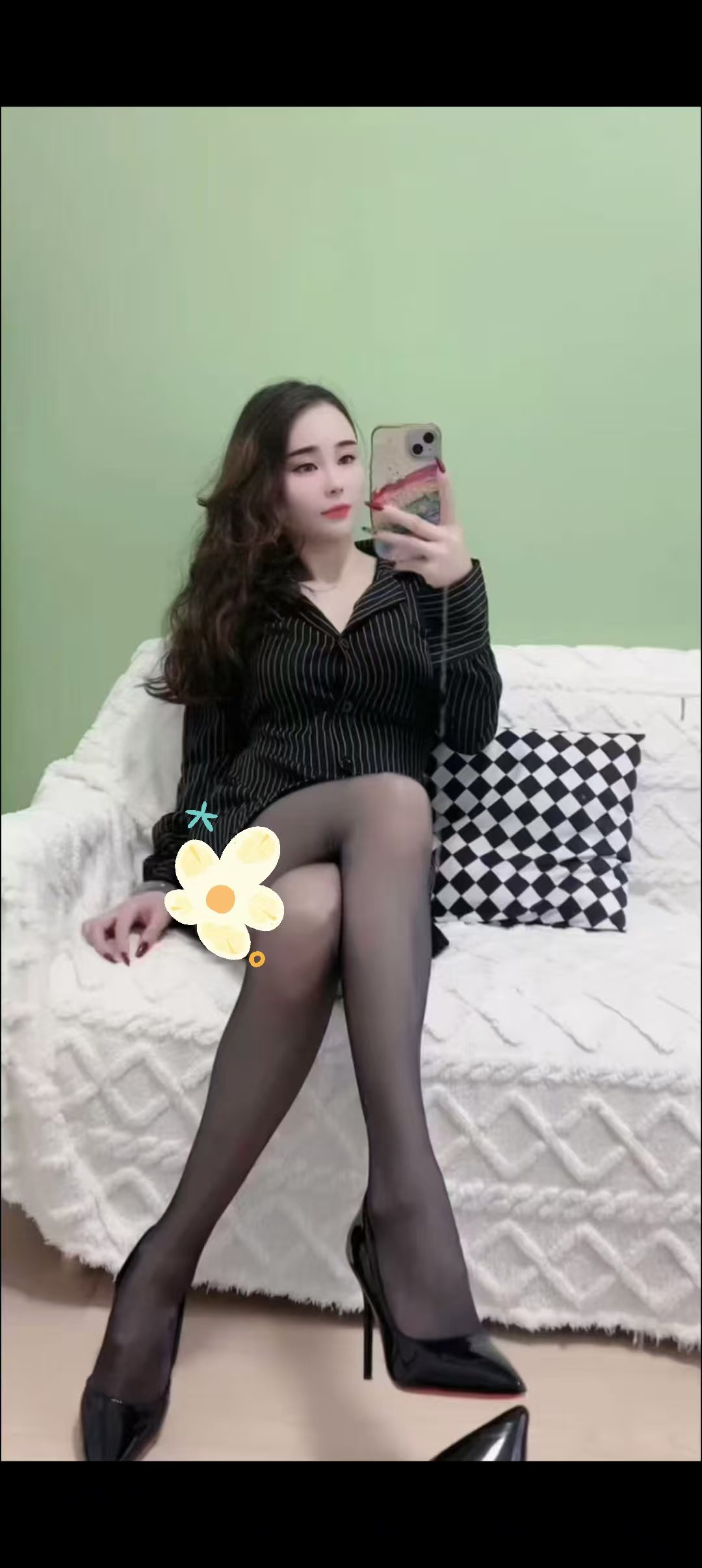 气质大长腿美妞可儿