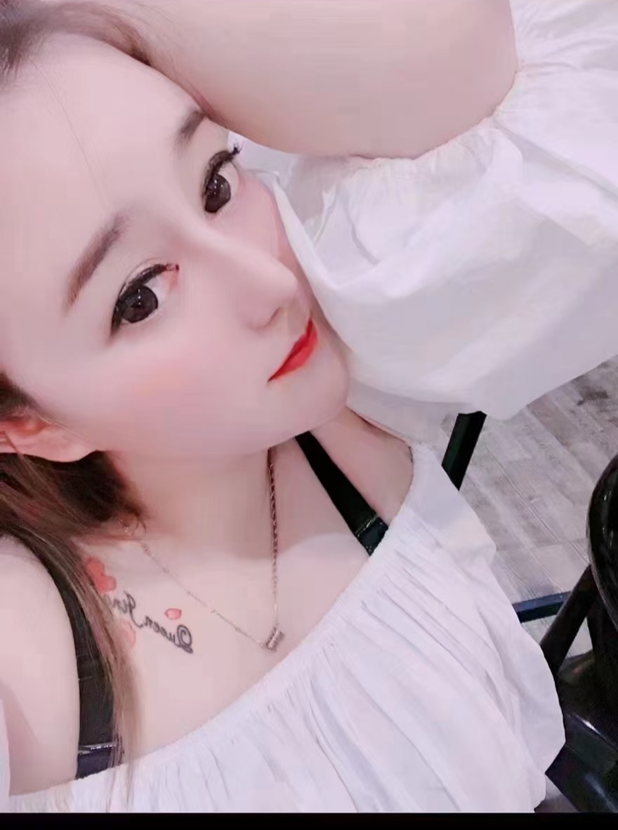 魅惑热辣小少妇