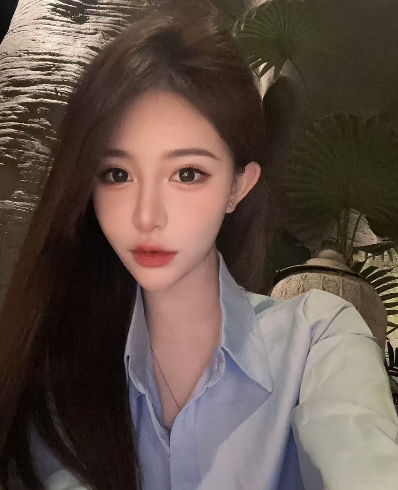 皮肤又嫩又滑，粉粉的