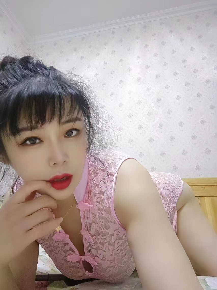 津南魅惑丰满东东