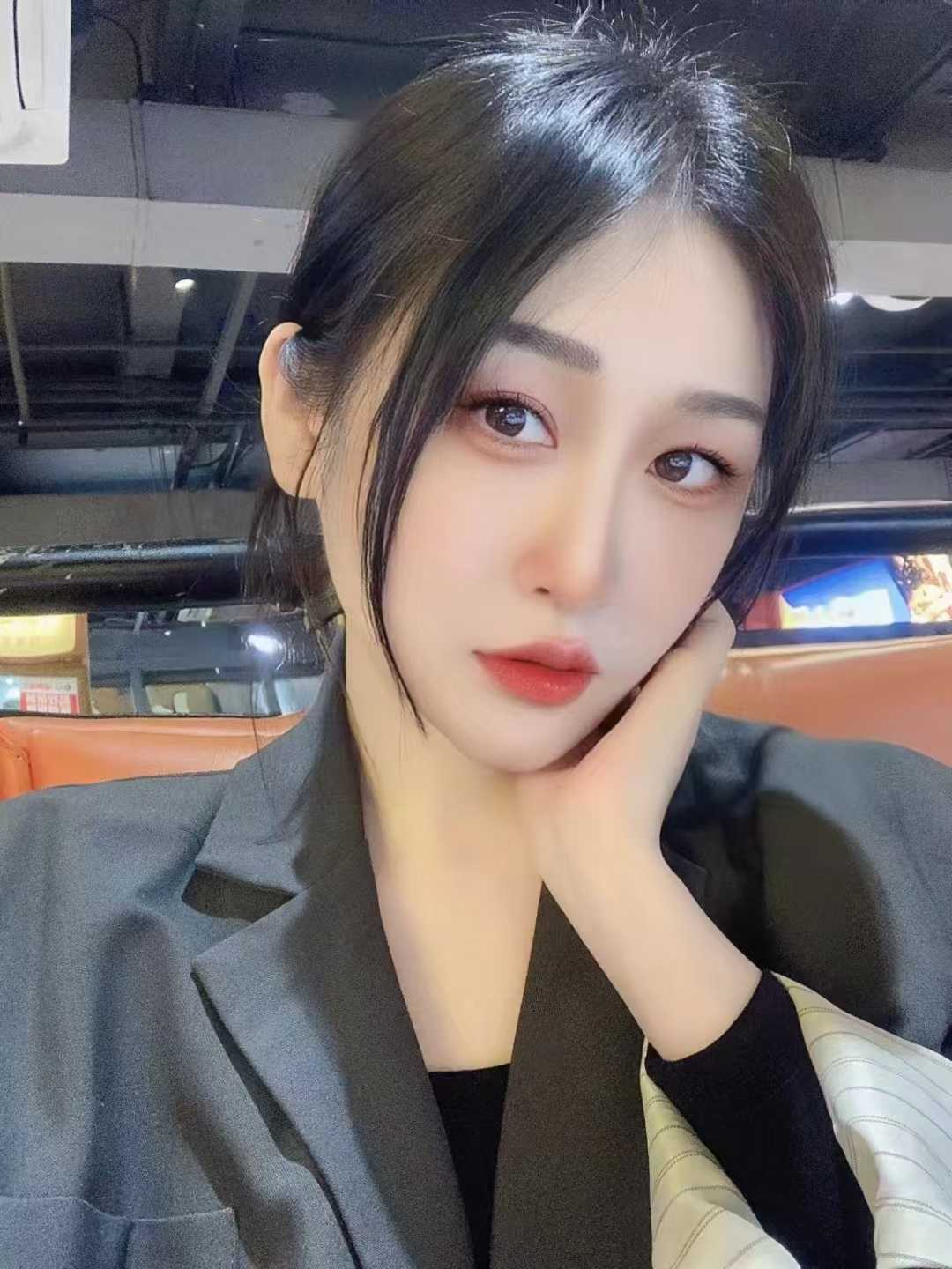 调情很温柔，极品姐姐