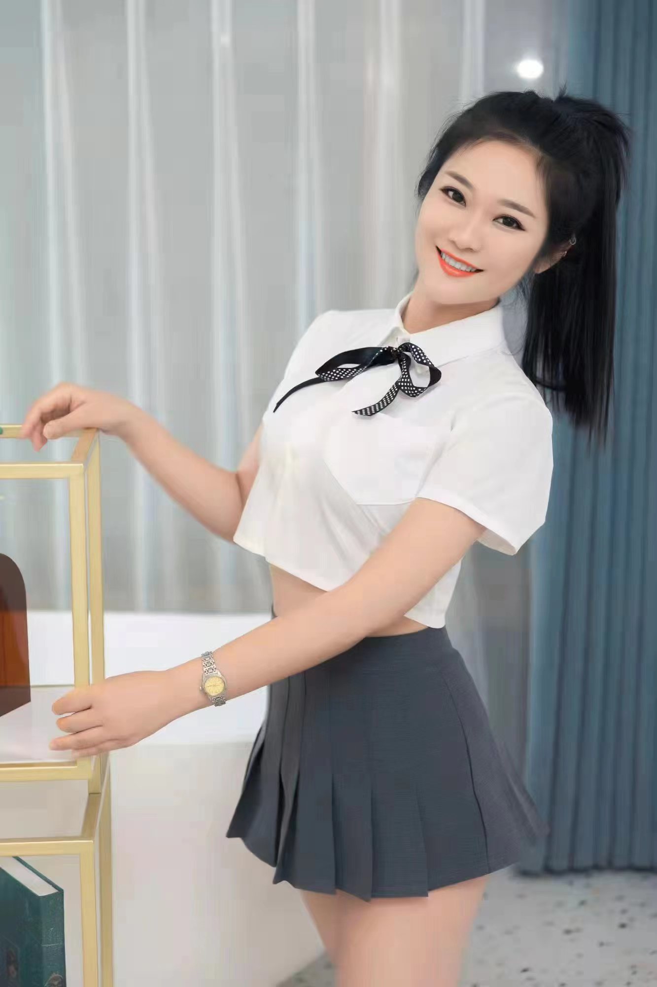 西湖区情趣嫩妹甜甜