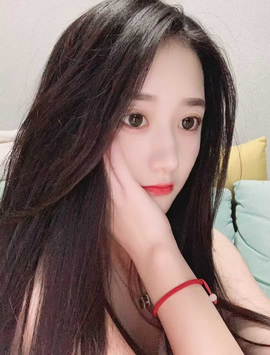 体验纯欲系美女，不催人哦