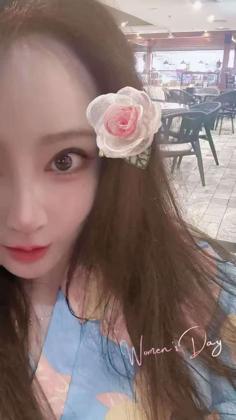 奶香奶香的小妹挺嫩